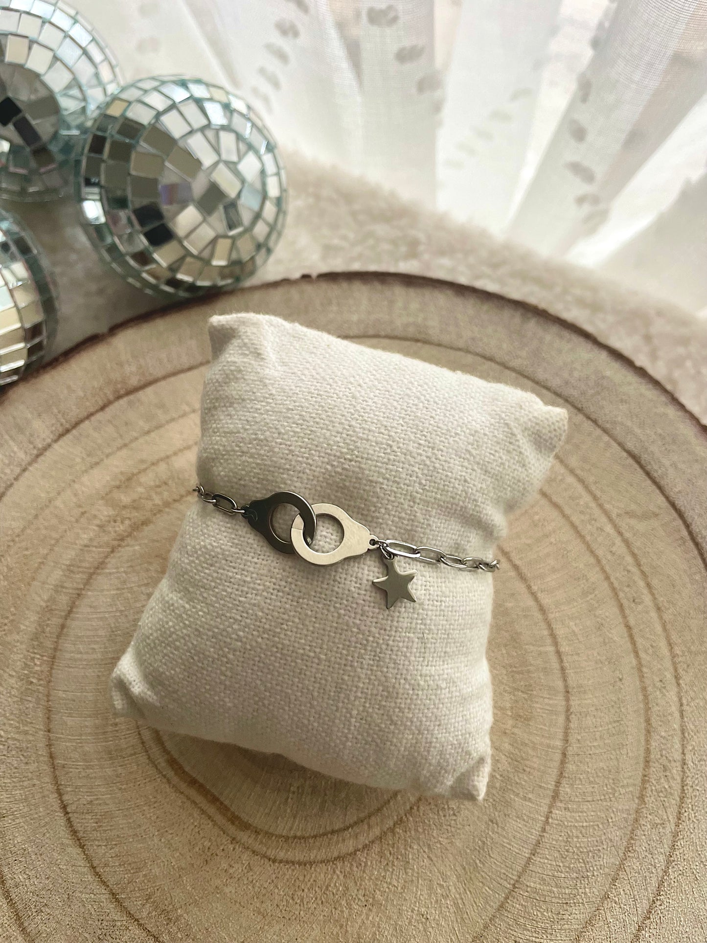 Bracelet menotte
